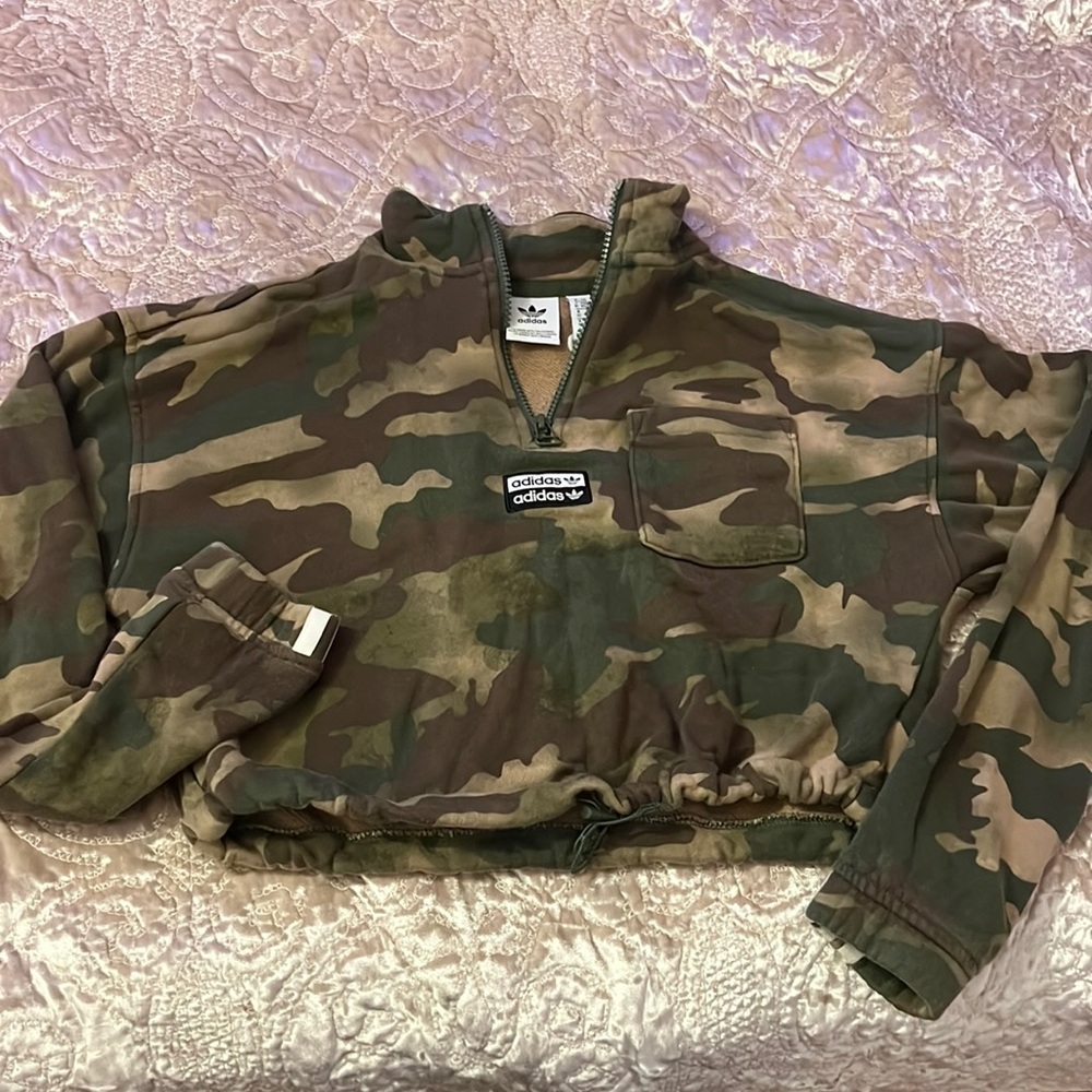 Adidas Cropped Sweatshirt